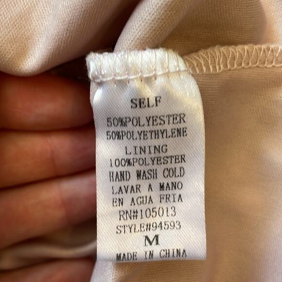 Andrée By Unit Shimmer Medium Dress Faux Wrap Fairy Sleeve Pink Tie at Waist - Picture 8 of 8